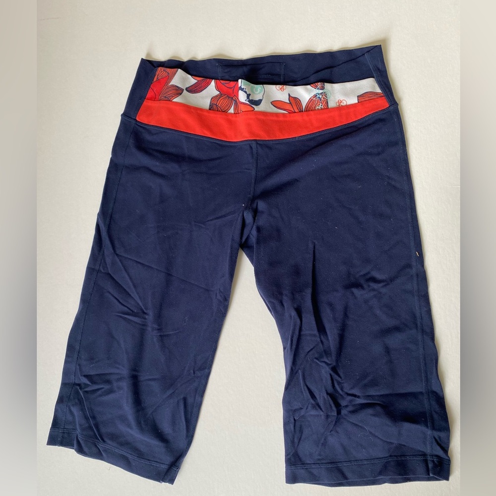 Lululemon crop pants size 10